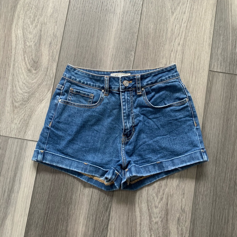 PacSun Mom Jean Short